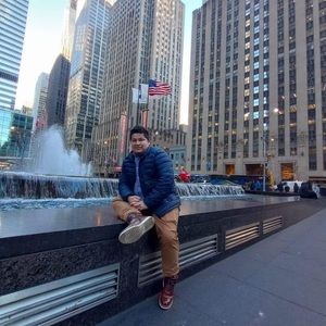 Meet your Posher, Victor alfonso